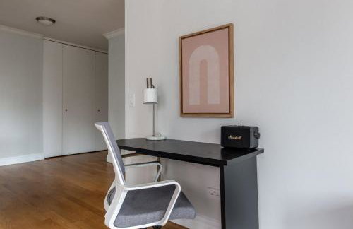 Midtown 1br w doorman wd nr Times Square NYC-1351 - Foto 5
