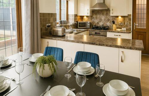 Ingfield by Alt-Stay Contractor Accommodation - 3 Bed Contractor Home With Parking, Wi-Fi & Full Kitchen - Ideal For Long stays - Foto 9