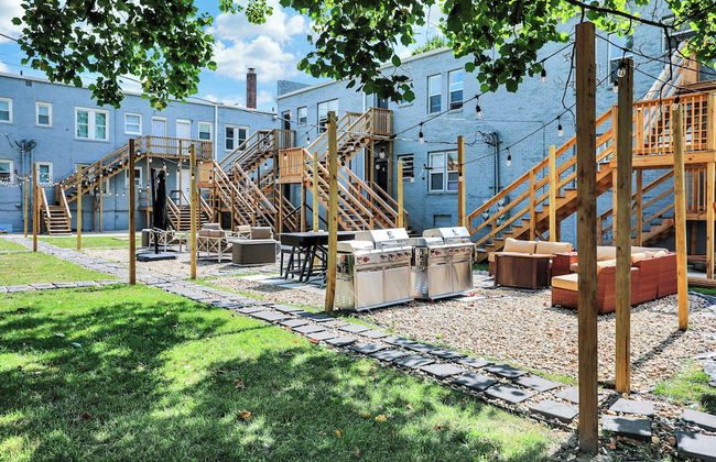 The village - Foto 59