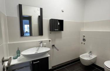 Premium Quartier - One - 3 Schlafzimmer, gemütlicher Wohnbereich, 2 WCs - Photo 41