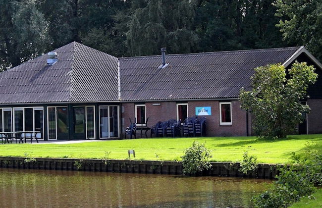 Well Furnished Home for Groups with Dishwasher near Water - Foto 23