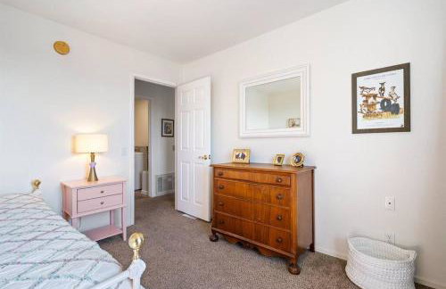 Lilly's Guesthouse-Farmstay with Valley Views! - Foto 36