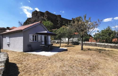 Maison rénovée avec grand jardin à Polignac - FR-1-582-351 - Foto 1