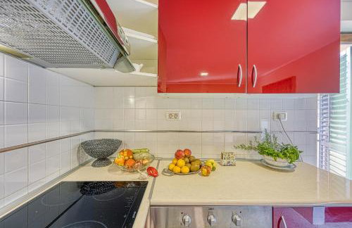 Holiday house Marinela with Private Pool and Fenced Garden - Foto 10