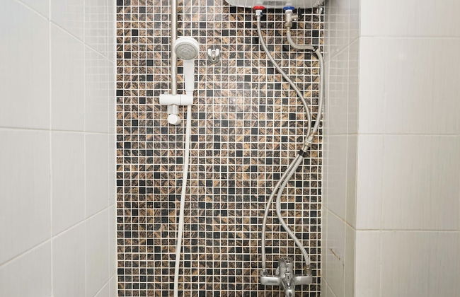 Comfortable 2BR at Signature Park Tebet Apartment - Foto 9