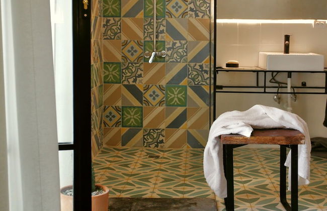 FIXIE LOFTS - Colonial Villa Suites with Pool - Foto 44