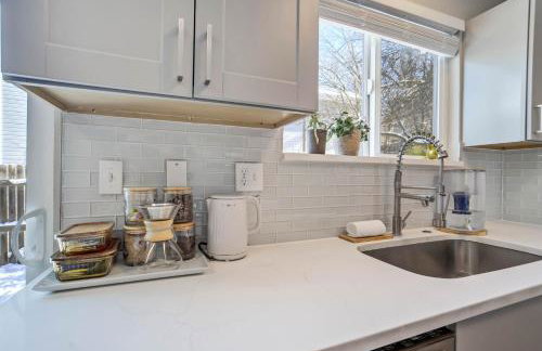 Cozy One-Level Home | Projector+PS5+Pet Friendly! - Foto 9