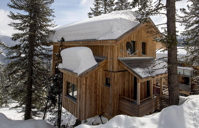 Spacious Chalet With hot tub - Foto 18