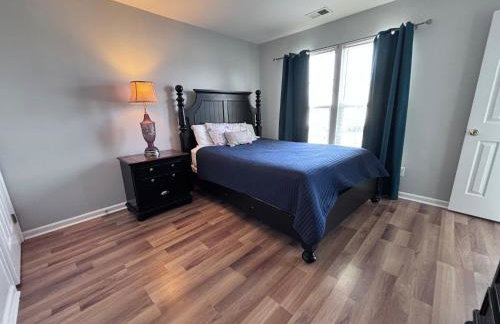 Amazing 4 BDRM home w garage in Charlotte - Foto 20