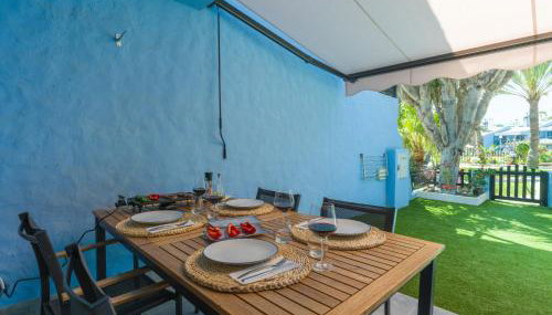Amazing 3 bedroom next to the beach with heated pool - Foto 4, Garden, Garden view