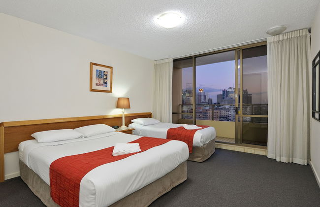 The Summit Apartments - Photo 3