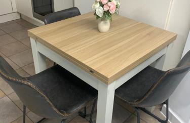 Wharf Inn Premier Apartment Central Manchester - Free Private Parking - Foto 2