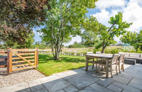 The Paddock - Photo 19