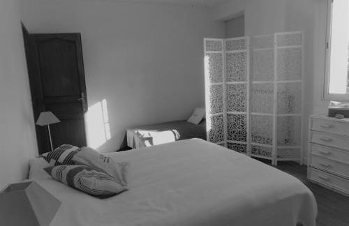 Le petit mas en provence avec piscine - Photo 51