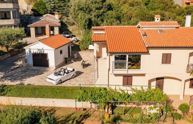 Stylish Two Bedroom Apartment in Labin - Foto 1