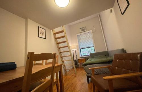 Union Square Studio 4 with Shower - Shared toilet - Foto 5