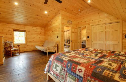 Londonderry Chalet w/ Deck, Fire Pit & Views! - Foto 14