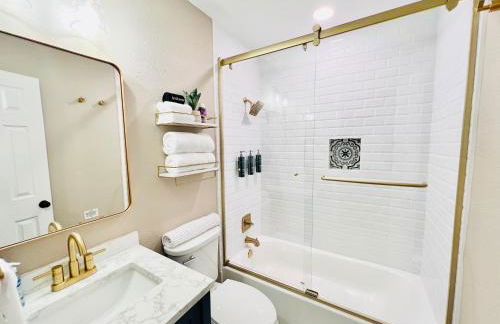 Entertainment District Retreat in Arlington TX - Foto 19