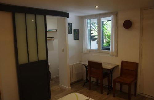 Oriana & Philippe au pied du métro 4 - Foto 9