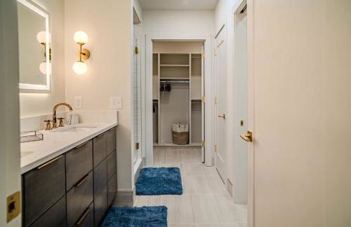 Teal & Barrel Unit 411 - Foto 21