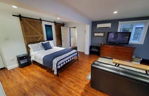 Waterfront Getaway in Historic Bristol - Foto 17