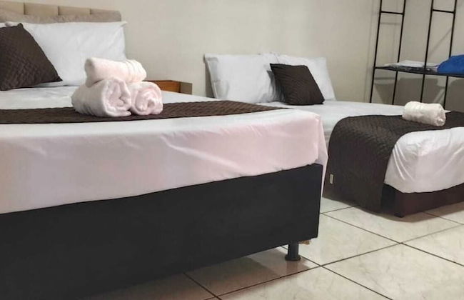 Studio Centro para 4 pessoas com AC - Foto 3