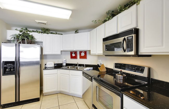 Calypso Resort and Towers by Book That Condo - Photo 67