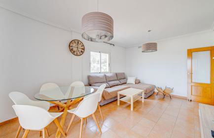 Piso en El Poblet 3 dormitorios - Foto 6