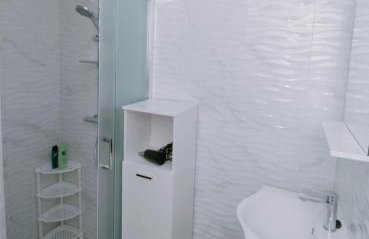 Carla Apartment Opuzen Modern Oasis and Comfort - Foto 18
