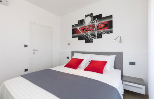 Villa Supernus with Heated Pool - Foto 27