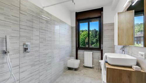 La Dolce Laveno - Happy Rentals - Photo 5, Shower