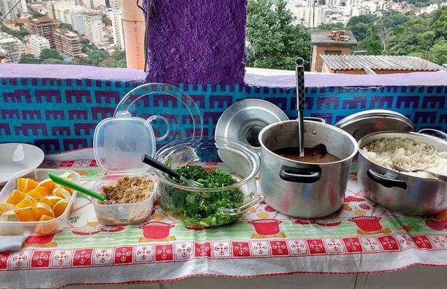 Tour por la favela Santa Marta con comida o partido de fútbol - Foto 7