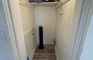 1 bedroom 1 bath Boho Basement - Foto 6