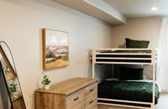 Large & Spacious Home, Sleeps 23+ near SLC - Foto 24