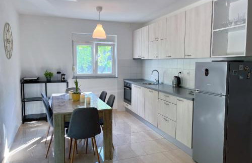 Kuća za odmor Bebić, Kremena - Photo 11