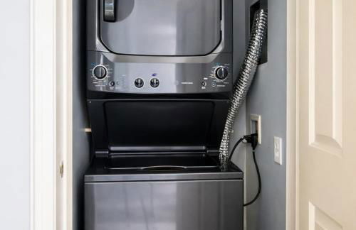 Obsidian 20ft Glass Wall Sauna & Free Parking - Foto 28