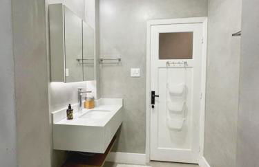 Modern, spacious with beach view! - Foto 73