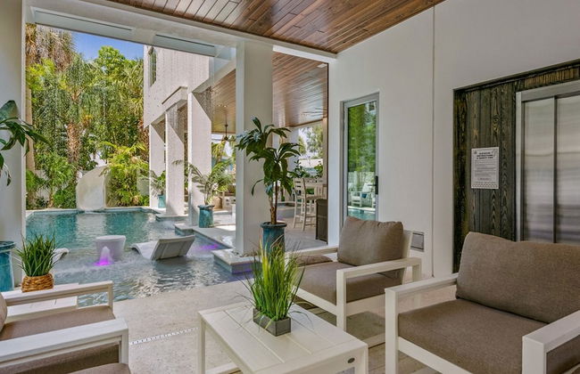 Elevated Perspective - Foto 59