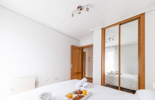 Charming Coastal Apartment Steps from the Beach - Foto 7