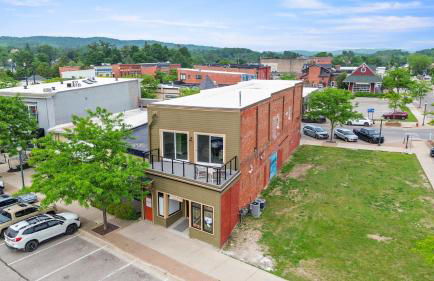 Heart of Boyne Loft Slip Walk to Beach - Foto 30