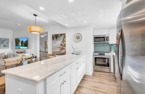 Fantastic Views - A Fully Renovated Deluxe Condo W Private Beach Access - Foto 9