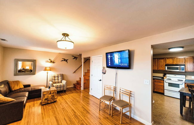 Osage Beach Getaway Lake Views Pet Friendly! - Photo 25