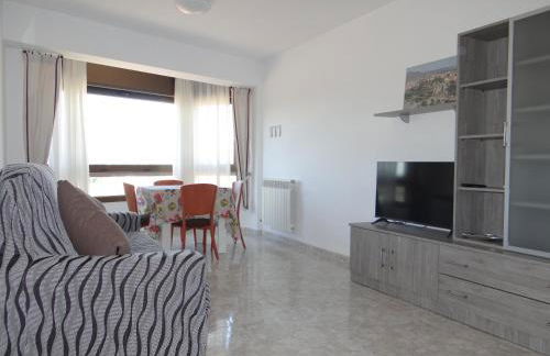 Manresa Apartamentos Turísticos - Photo 1