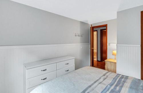 Chandler Hill Base Camp - Enjoy A Nature Getaway in this Rustic Home in the Mountains, 10 minutes from Sunday River Ski Mountain! home - Foto 11