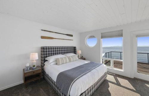 New Beautiful Waterfront at Sandy Point - Photo 20