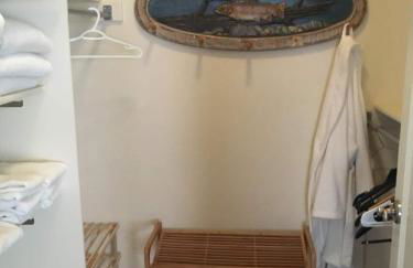 Riverfront condo with balcony, king bed STR#267 - Photo 15