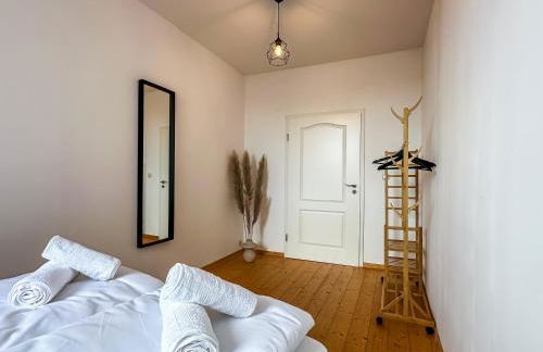 R und S Apartments Stylische Wohnung I Küche I Parkplatz I Smart TV - Photo 21