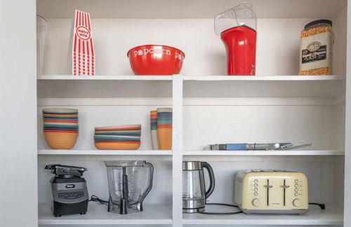 Cozy Warm Oasis-Heated Pool-Perfect location-Spring TRN - Foto 37