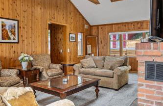 Lake house w/ indr pool and jacuzzi - Foto 60