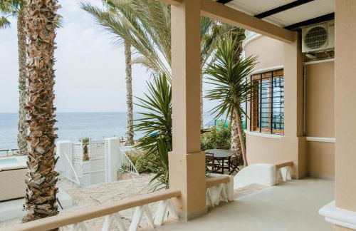 Villa Bahari by Seaward Suites - Photo 26